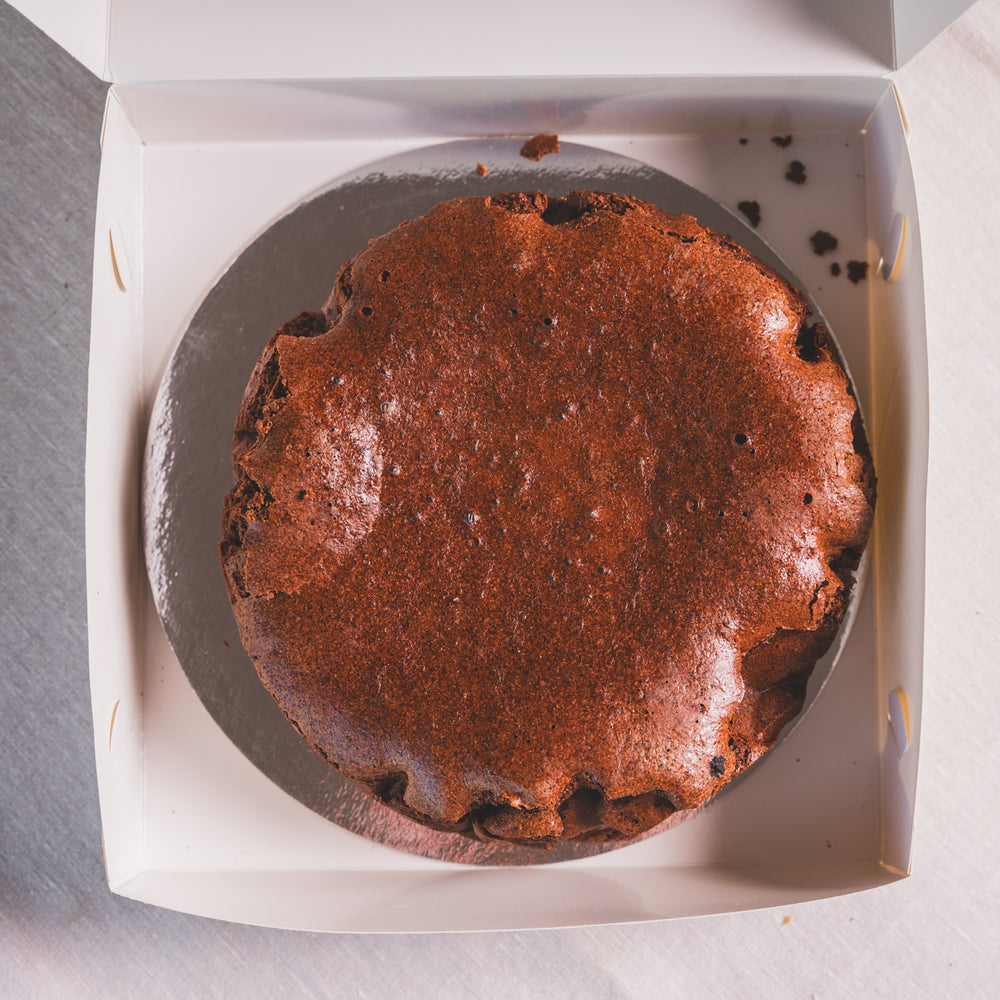 Whole Flourless Chocolate Cake